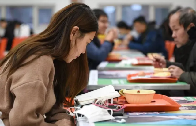 |国烟草开启招聘，只需要面试成功即可上岗，月收入不低于9000