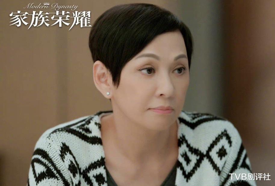 余安安|余安安后悔闪嫁周润发,婚姻不美满仍相信爱情,直言愧对女儿