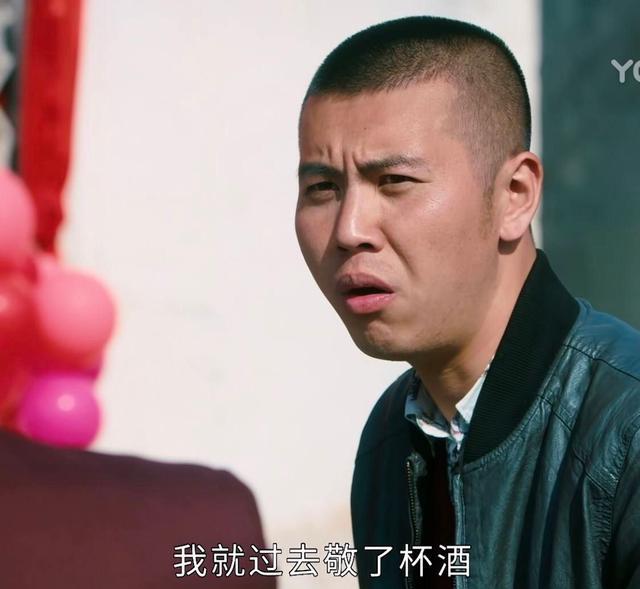 姐姐|《幸福到万家》:何幸运至少有两次获救的机会,可惜都败给了恶俗