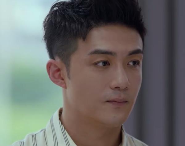 李泽锋|李泽锋真的很帅，演技也过关，但新剧人设被吐槽，全程缺少存在感