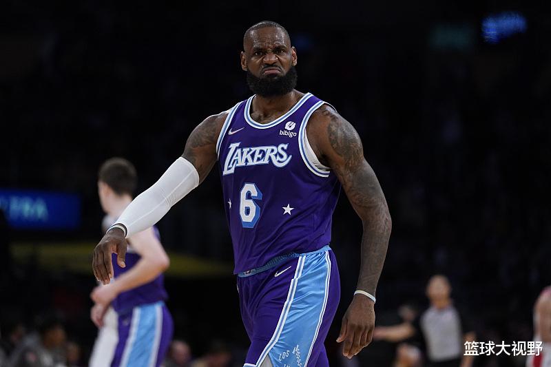 库兹马|25投50分！感谢威少，感谢库兹马，你们逼出了一个NBA奇迹