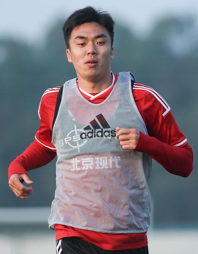 皇家马德里|赵旭日加盟四川九牛，为什么他又回到梦开始的地方？