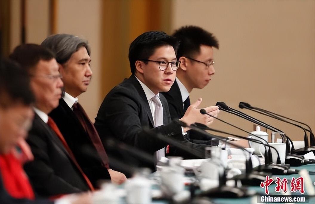 韩雪|\清醒贵妇\郭晶晶：被港圈贵妇排挤获公公撑腰，连夜搬出霍家豪宅