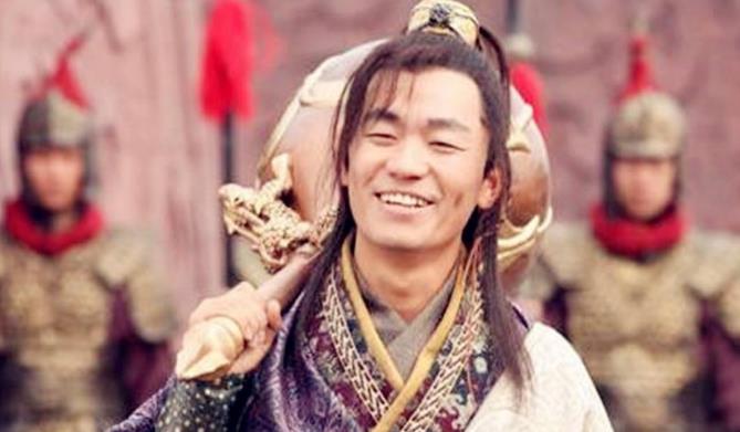 男子拿李元霸双锤去鉴宝,惹得观众哄笑,专家看后观众都没笑了