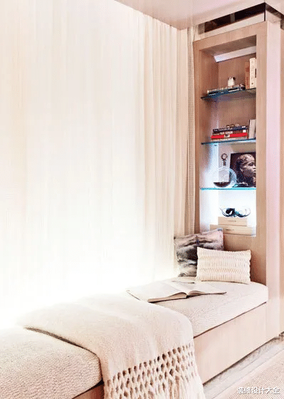 主卧不仅仅是床和衣柜,学会这样设计,起码10年不过时!