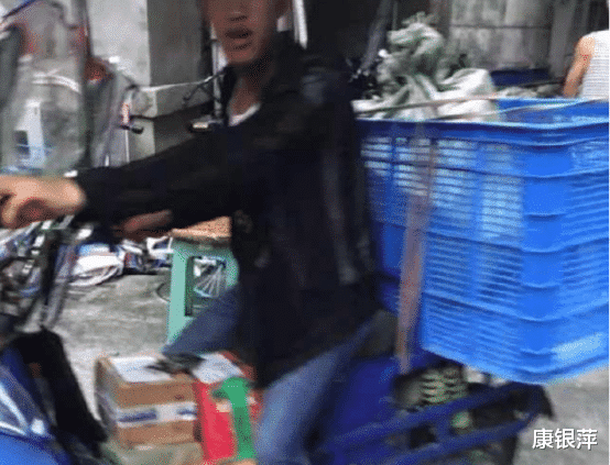 案例!快递小哥性侵客户40分钟,事后淡定送件!