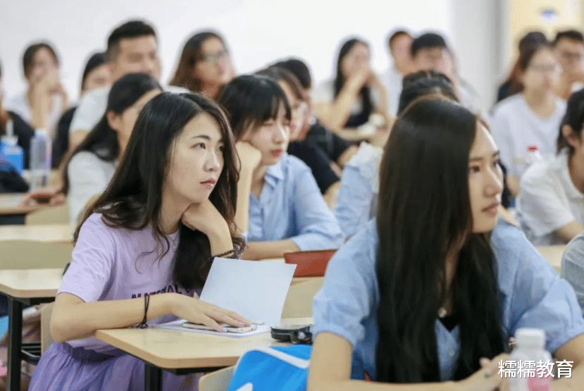 大学生|大学生遗憾排行，“没谈恋爱”排在最后，让人最遗憾的是什么