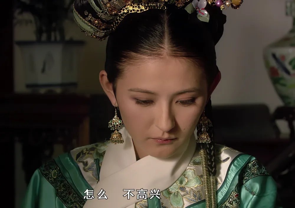 叶澜依|甄嬛传:甄嬛没回宫前,叶澜依为什么成为后宫最不受欢迎的人?