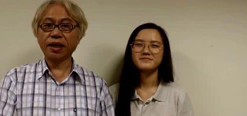 赵赫|两人因“爷孙恋”走红，如今8年过去了，少女已失去纯真的笑容