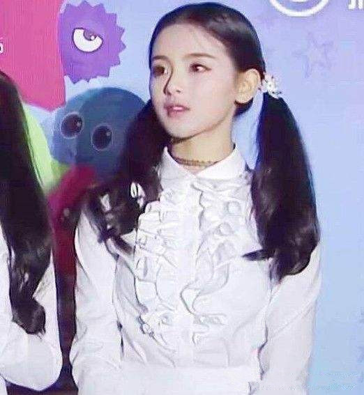 杨超越|她是运气最好的流水线工人,只因长相太可爱,被贵人看中改行演戏