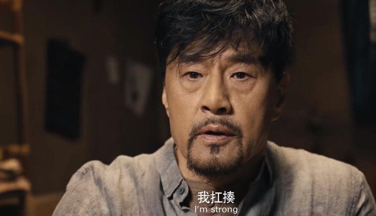 于荣光|才播一天,就成为榜单“王者”,终于有让我熬夜狂刷的国产片了