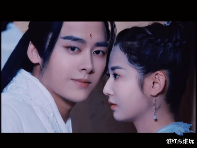 李易峰|首播破亿，播放指数第一，李易峰4个单人热搜！初代顶流依旧强悍