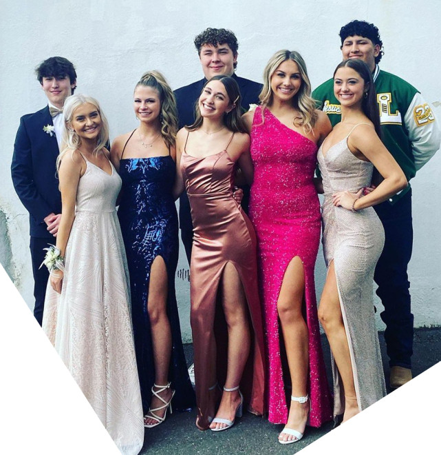 选美|16岁美国美女童星因车祸去世，妈妈悲痛发文，两天前参加毕业舞会