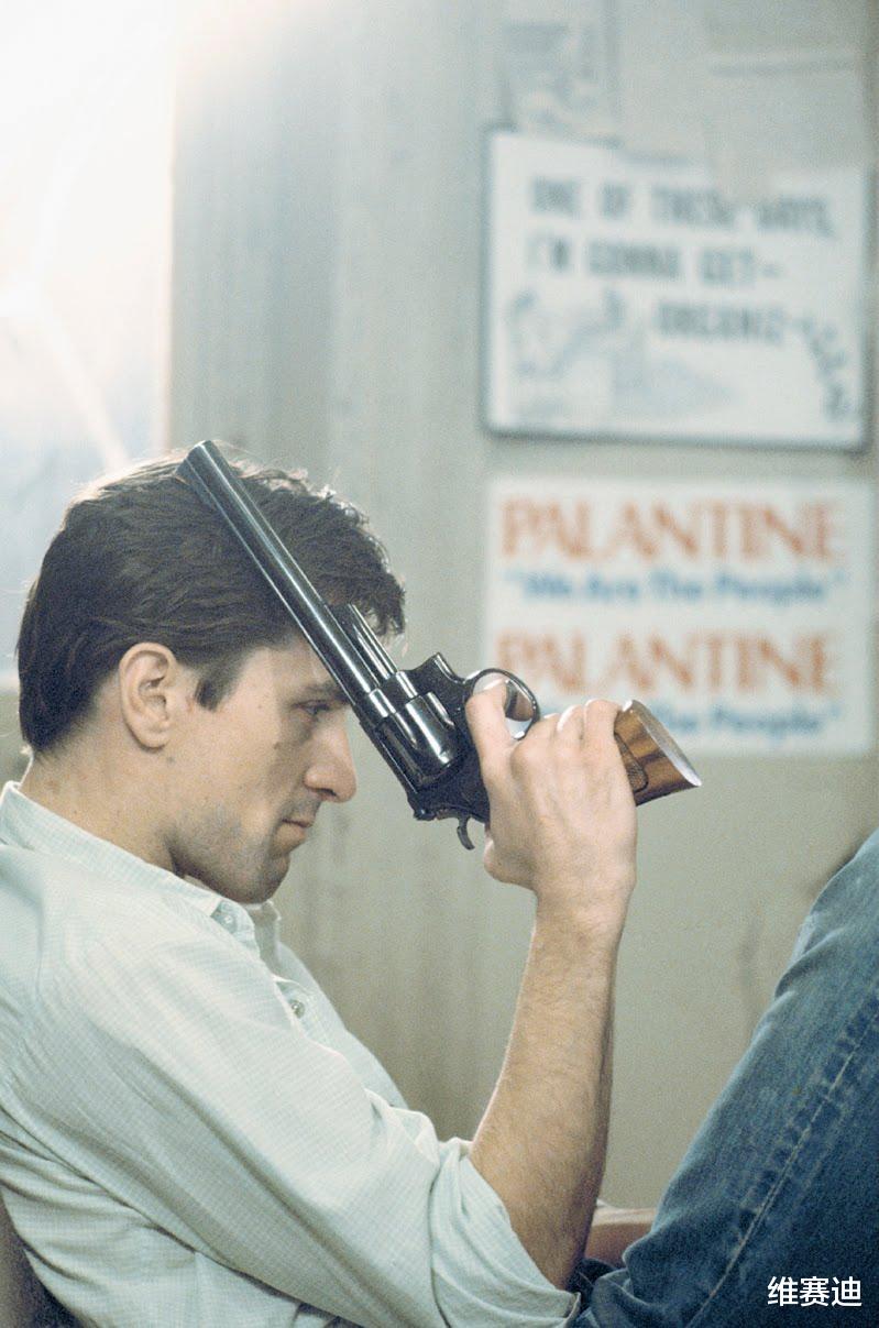 电影|为了吸引偶像的注意,粉丝跑去刺杀总统,这可不是电影