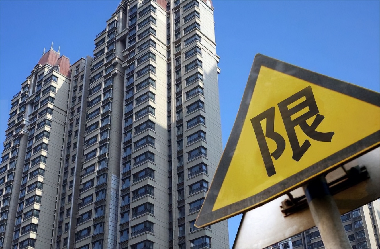 2013:浙江富婆恋上有妇之夫,被骗一亿后自杀没死,却被判了死刑