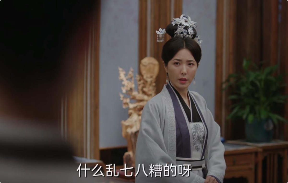 浮图缘|在《浮图缘》中，当女配和女主造型差不多时，就很考验女主颜值了