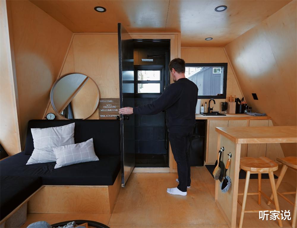 夫妻俩在郊外建23㎡蜗居,空间只有“巴掌大”,住起来却超爽