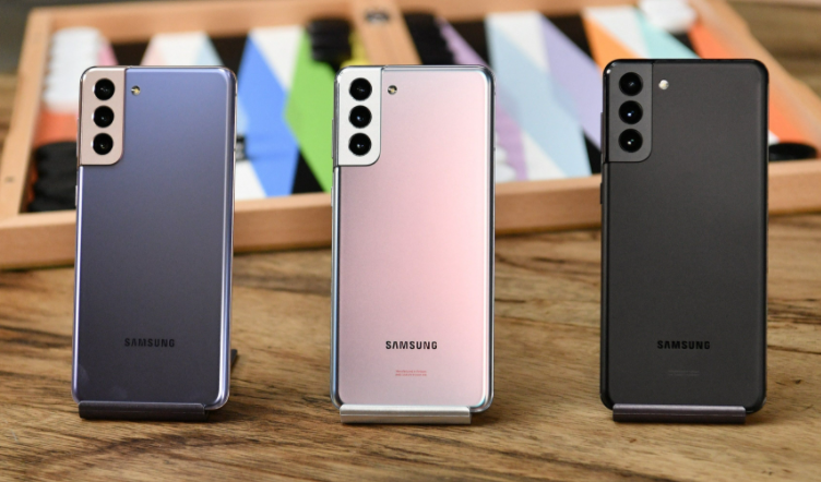 |小屏手机遭怀旧，今年最适合入手的小品手机，性能出色五脏俱全