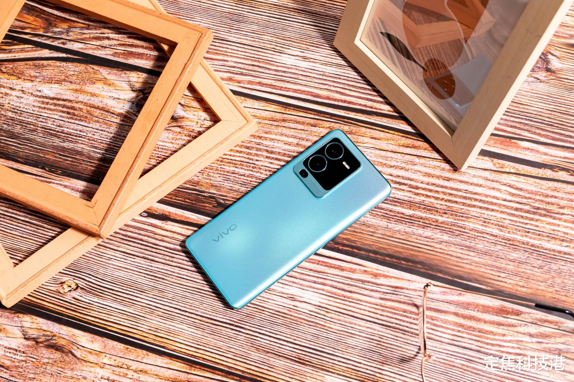 vivo|vivo S15 Pro开箱测评：双芯释放强力性能，体验更酣畅