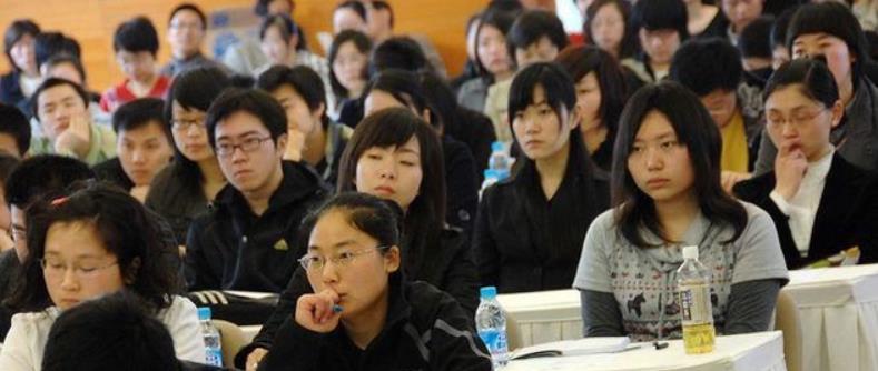 考试|体制内俨然成了“女儿国”,年轻男性少之又少,主要是这些原因