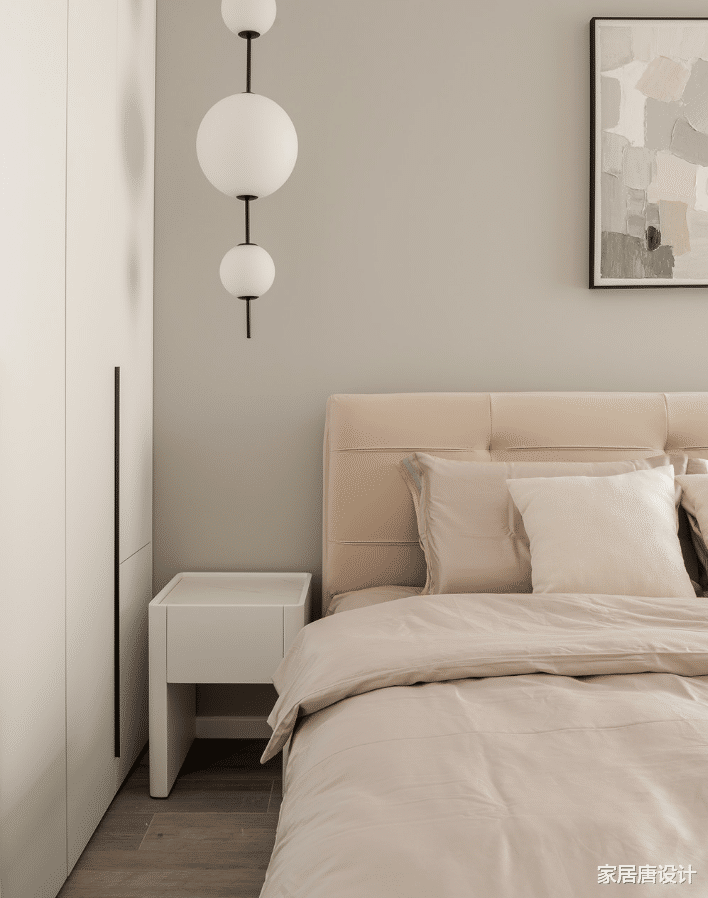 85平的独居室,素雅设计为主更显轻松,满足女主的需求