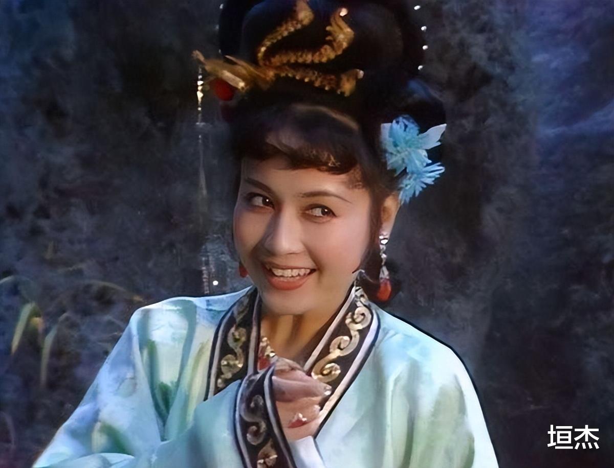 巩俐|山东盛产美人,10位鲁籍女星,个个明艳大气,甩“白幼瘦”几条街