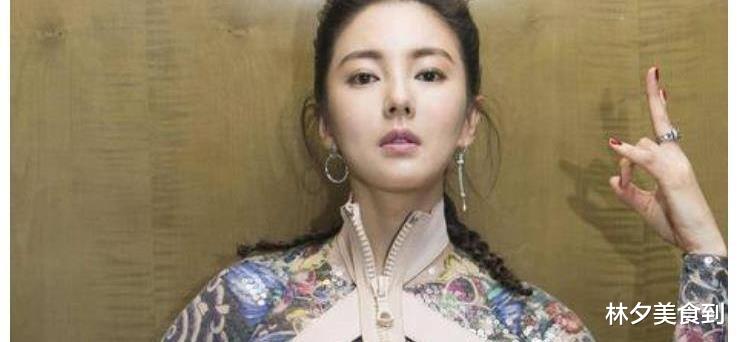 |“好白菜被猪拱”的5位明星,看到照片,网友:恨得牙根痒痒