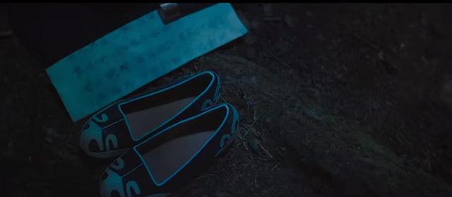 王后伞下|《王后伞下》黄贵人恶胆比爹大，自导自演害启晟，没想到反转来了