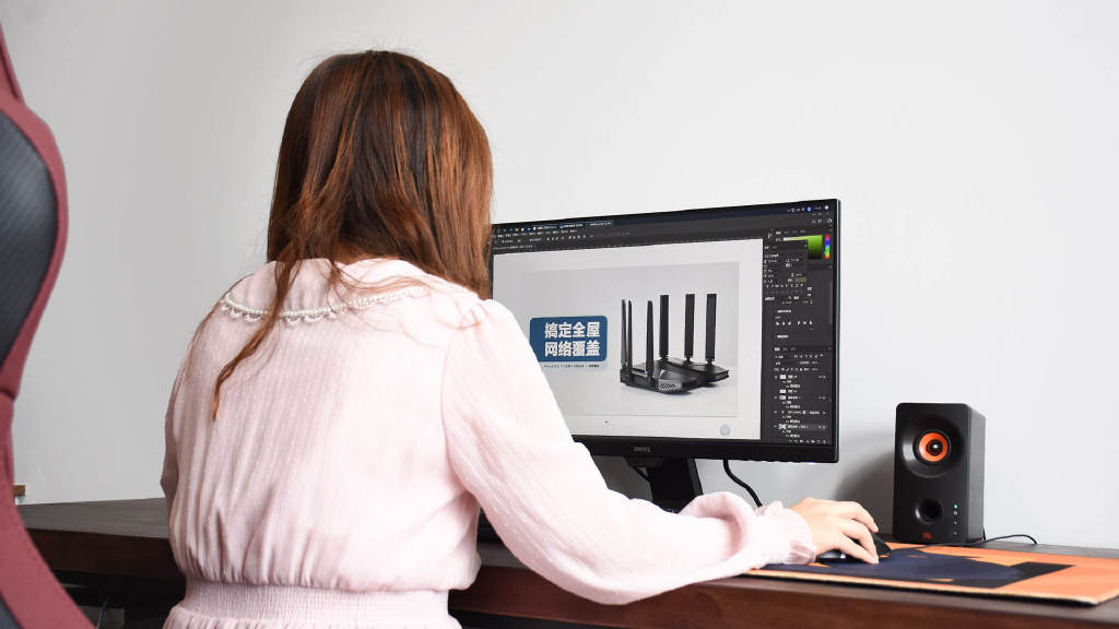 徕卡|罗技G502 Hero电竞鼠标：定制Hero 25K微动，11颗按键自定义