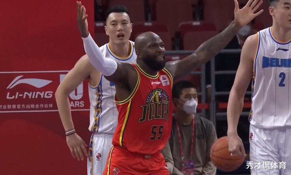 吉林男篮|吉林6618天后季后赛首胜，姜伟泽回击被看扁，苏群打趣北京3个女朋友