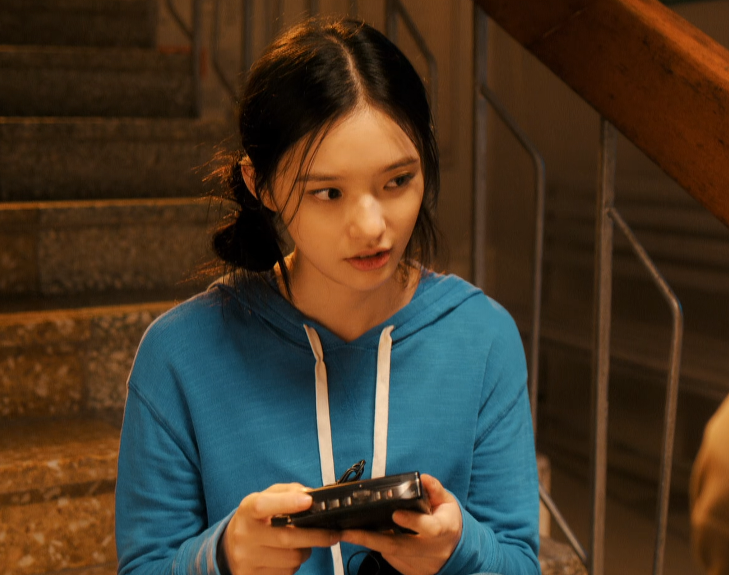 央视|央视又出一部王炸剧，才播1天收视爆了，张嘉益妻子演技惊艳四座