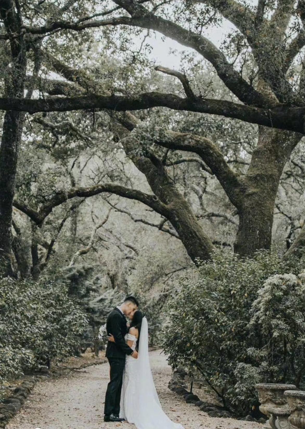 徐冬冬|林书豪官宣两年前结婚！晒亲吻照女方似超模，曾与性感女星传绯闻