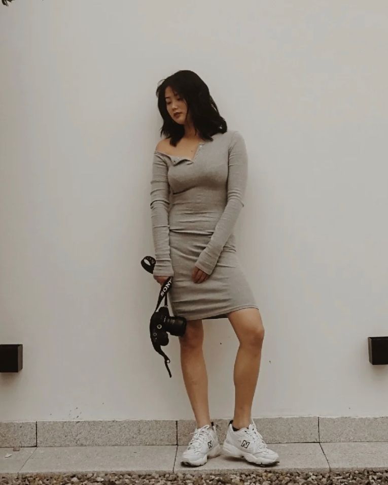 建议身材丰满的女人:夏天穿衣记住这“3要3不要”,更优雅高级