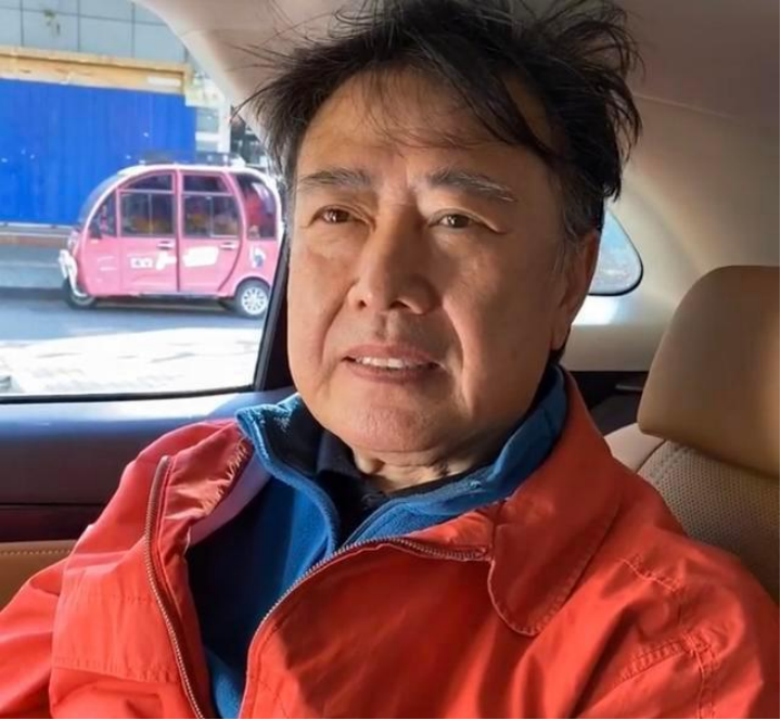 刘晓庆|陈国军：两段失败的婚姻，49岁三婚娶傅丽云，两个儿子成他骄傲