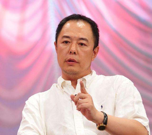 国籍|你以为是中国人,却早已加入外籍的10位明星,来看看都有谁?