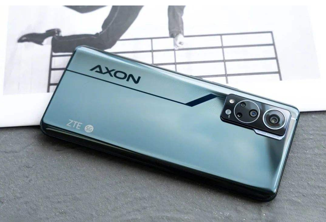 摄像头|屏下摄像头旗舰价格松动,骁龙870+55W快充,跌至1858元