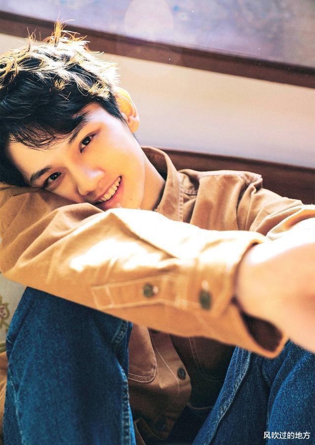 镜双城|《镜双城》的炎汐，在《玉骨遥》演肖战弟弟，还是新版仙剑的唐钰