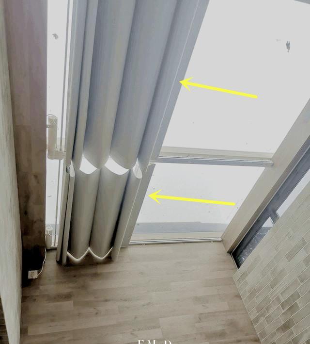 家里有天井，不做2种设计可惜了，一半甲板一半下沉式花园，真美