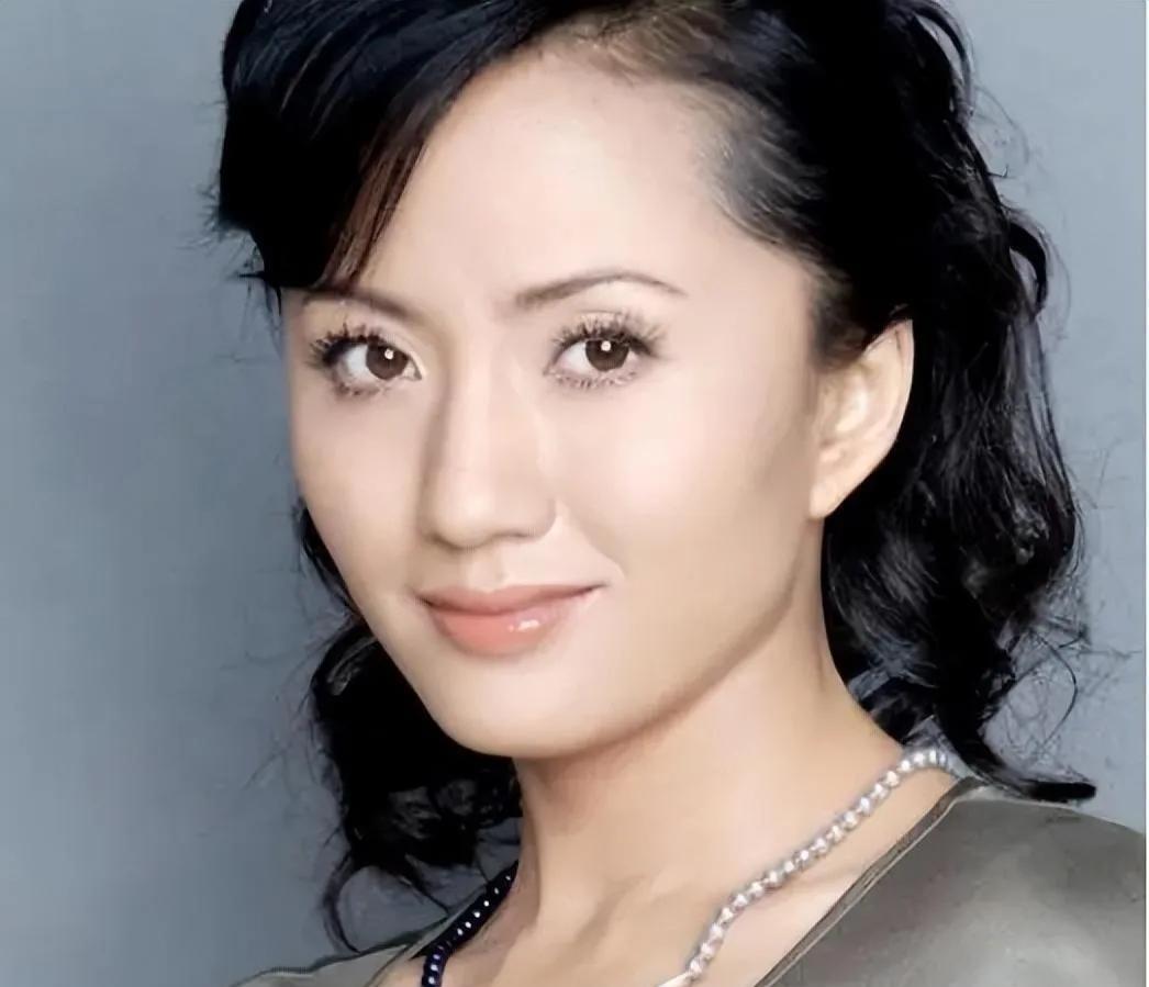 史兰芽|史兰芽:嫁大13岁的李幼斌,饭都是她做,如今她还好吗?