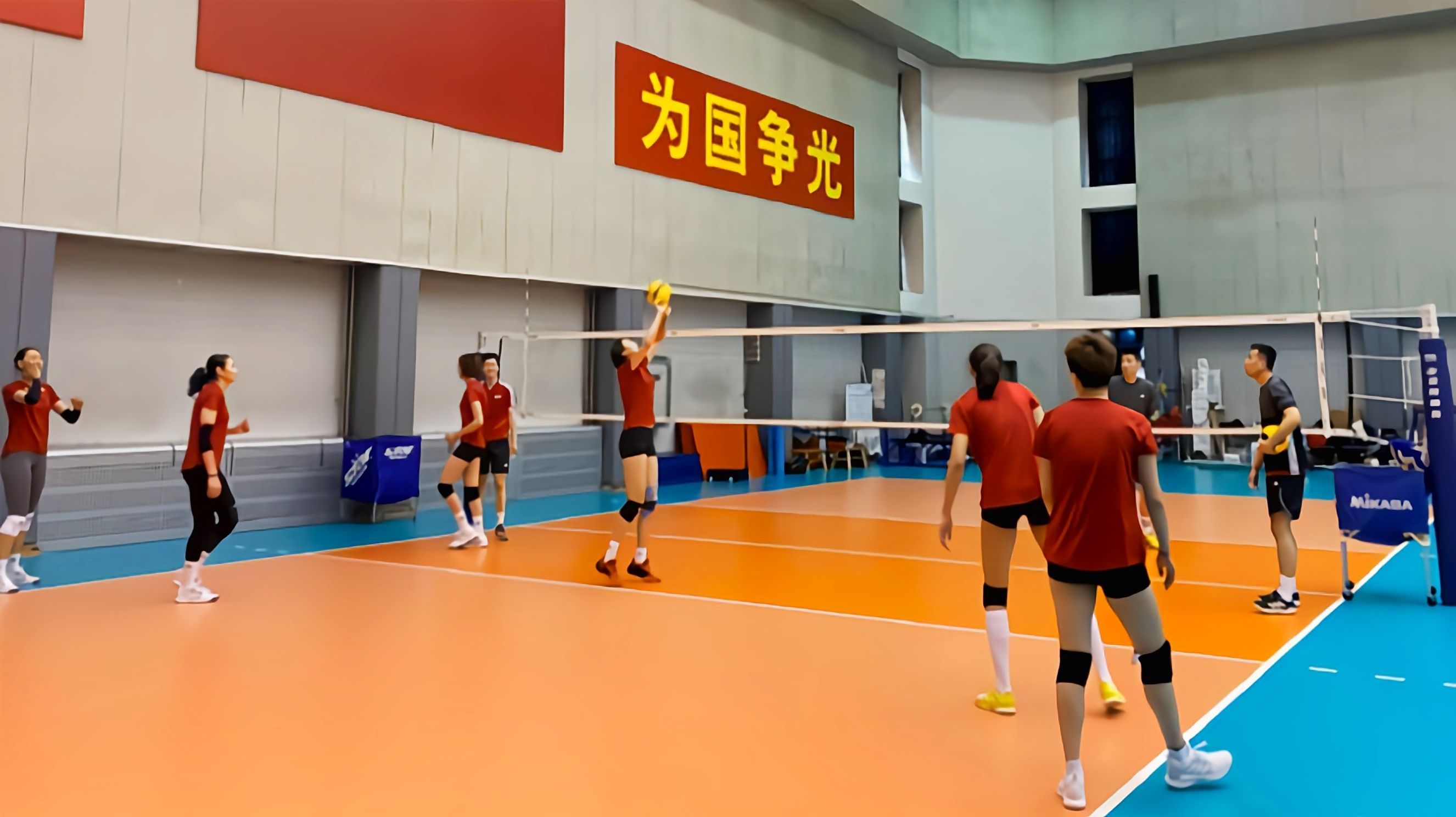 蔡斌|两国主帅飞往土耳其考察国手，中国女排名单仍未出，蔡斌该行动了