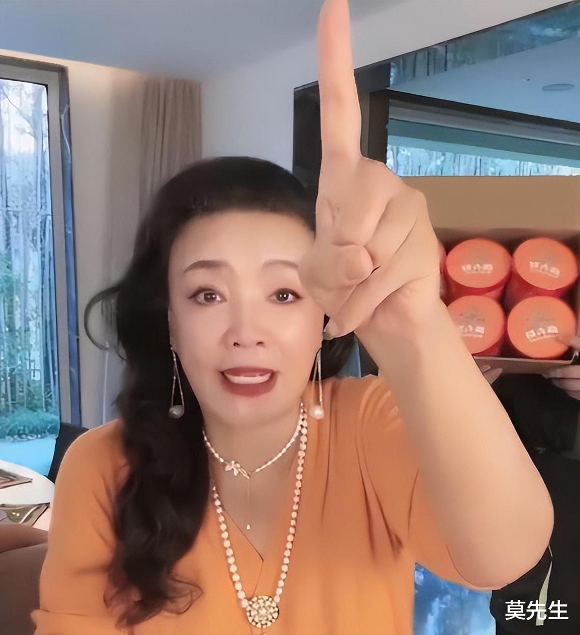 大S|开撕大S后，张兰晒语音记录揭露S妈真面目，一家人都很会演戏