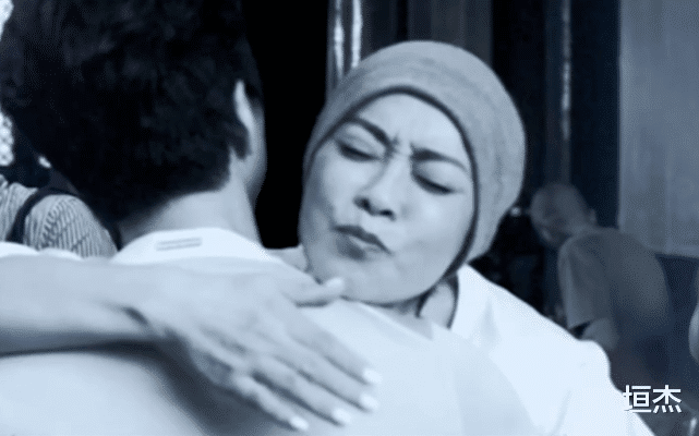 毛阿敏|毛阿敏：含泪追忆亡夫，260亿遗产拱手相让，余生只想做个好妈妈