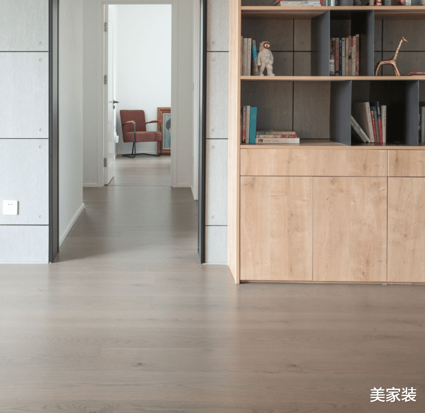 客、餐、厨+大书房全开，打造“互动型”气质居所，让老房焕发新光彩