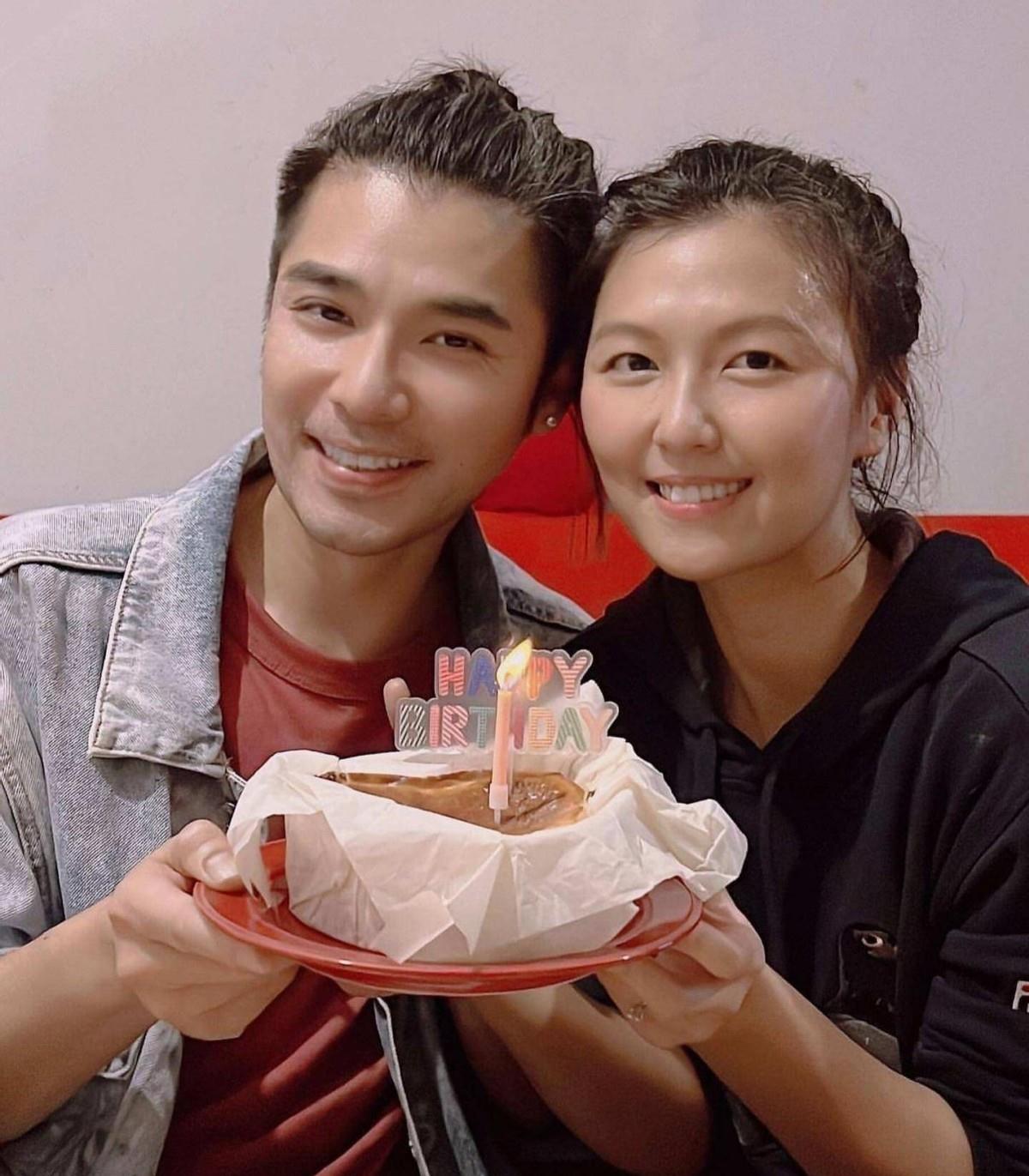 秦沛|秦沛儿子官宣结婚！与小10岁老婆爱情长跑10年，新娘五官精致大气