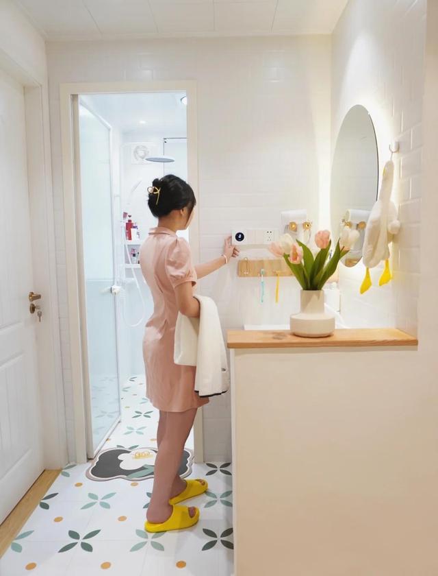 广东夫妇89㎡小家,坚持全屋打满柜子,效果不是一般的实用大气