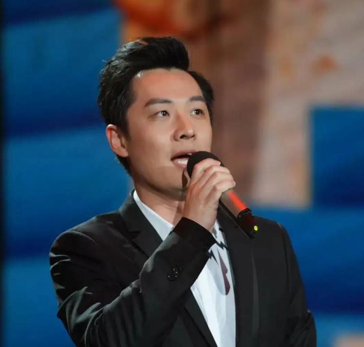 舒冬|央视“芳心纵火犯”舒冬，主持寻亲节目走红，娶女演员低调幸福