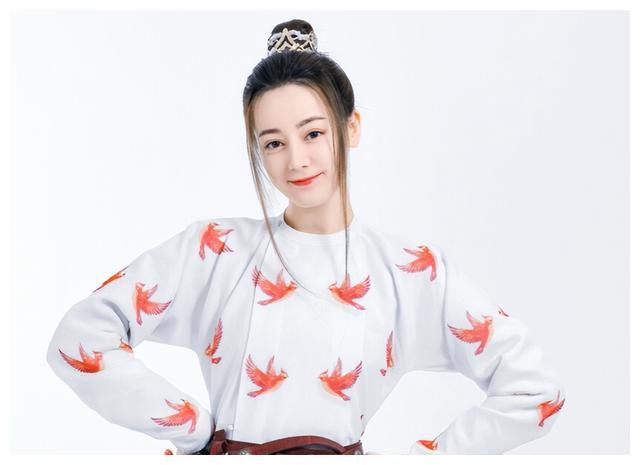 苍兰诀|挤眉弄眼，硬装可爱？《苍兰诀》小兰花，把“做作”玩出花了