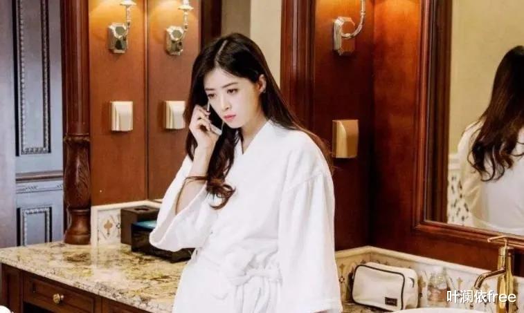 安迪|《欢乐颂》曲连杰：能给樊姐买包，却只给一千块救樊爸？