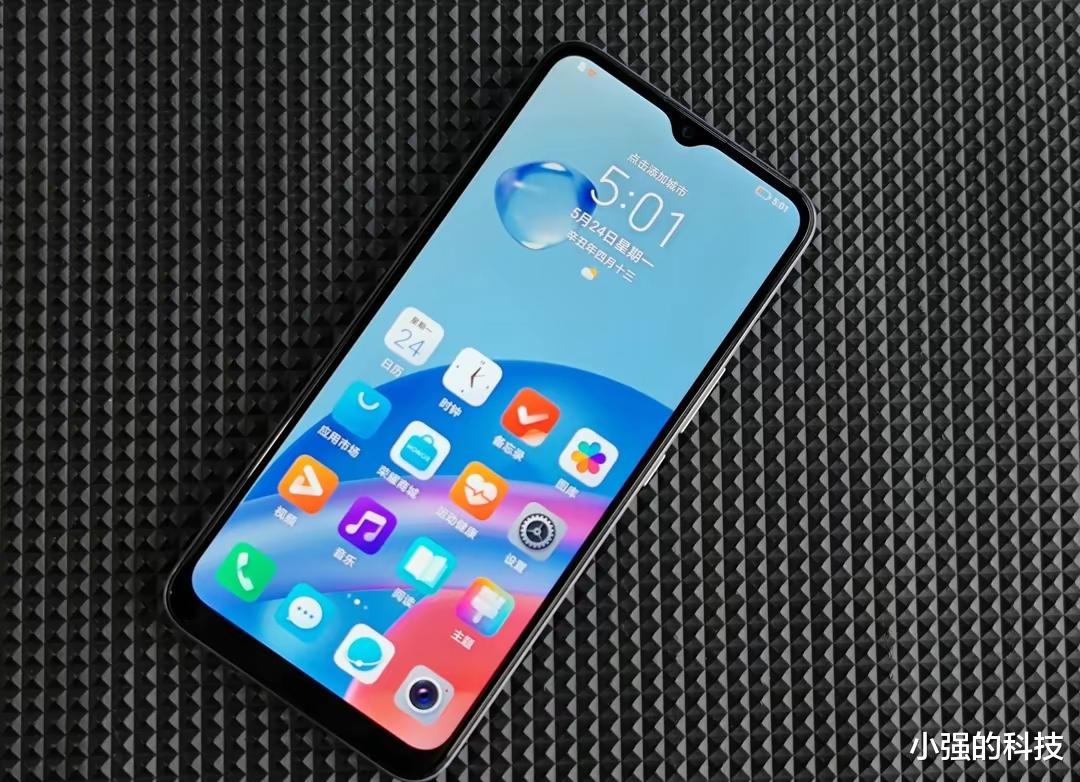 amoled|近期不值得入手的三款手机 低端机到旗舰机全覆盖 性能不强短板明显