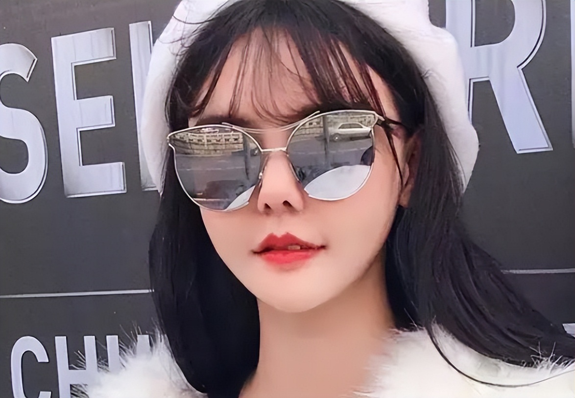 韩安冉|未成年就生娃,21岁两婚两离!网红韩安冉的悲剧告诉我们什么?